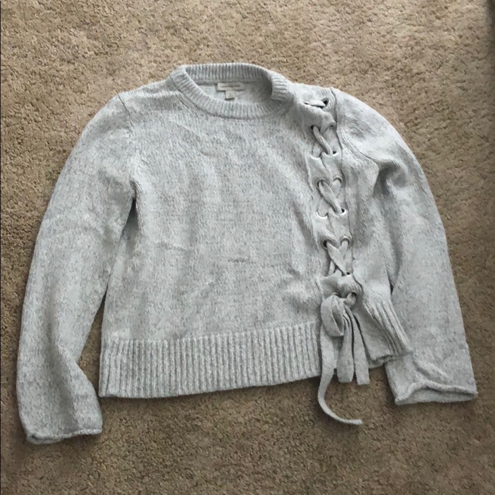 Grey sweater
